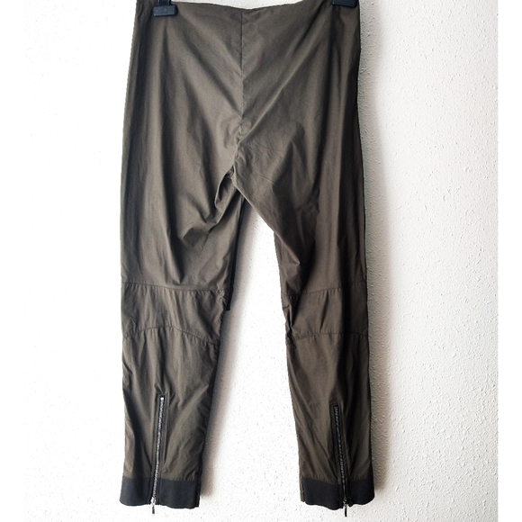 Elm by Matthildur Green Pleated Knee Cropped Pants - Picture 2 of 9